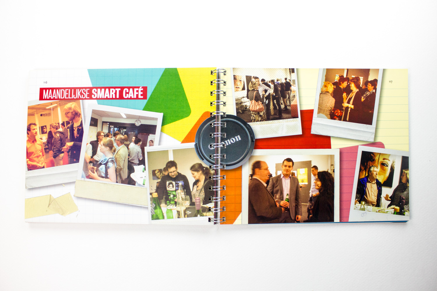 Ontwerp boek The Smart Story, spread ‘Smart café’ | Studio Index